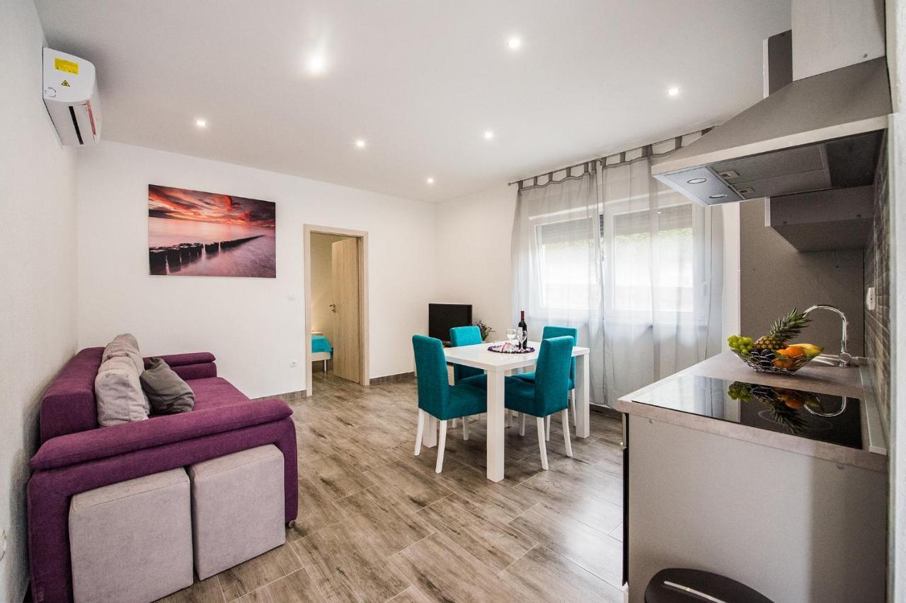 Apartmani Brdar Podstrana Esterno foto