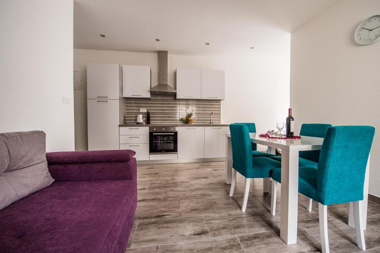 Apartmani Brdar Podstrana Esterno foto