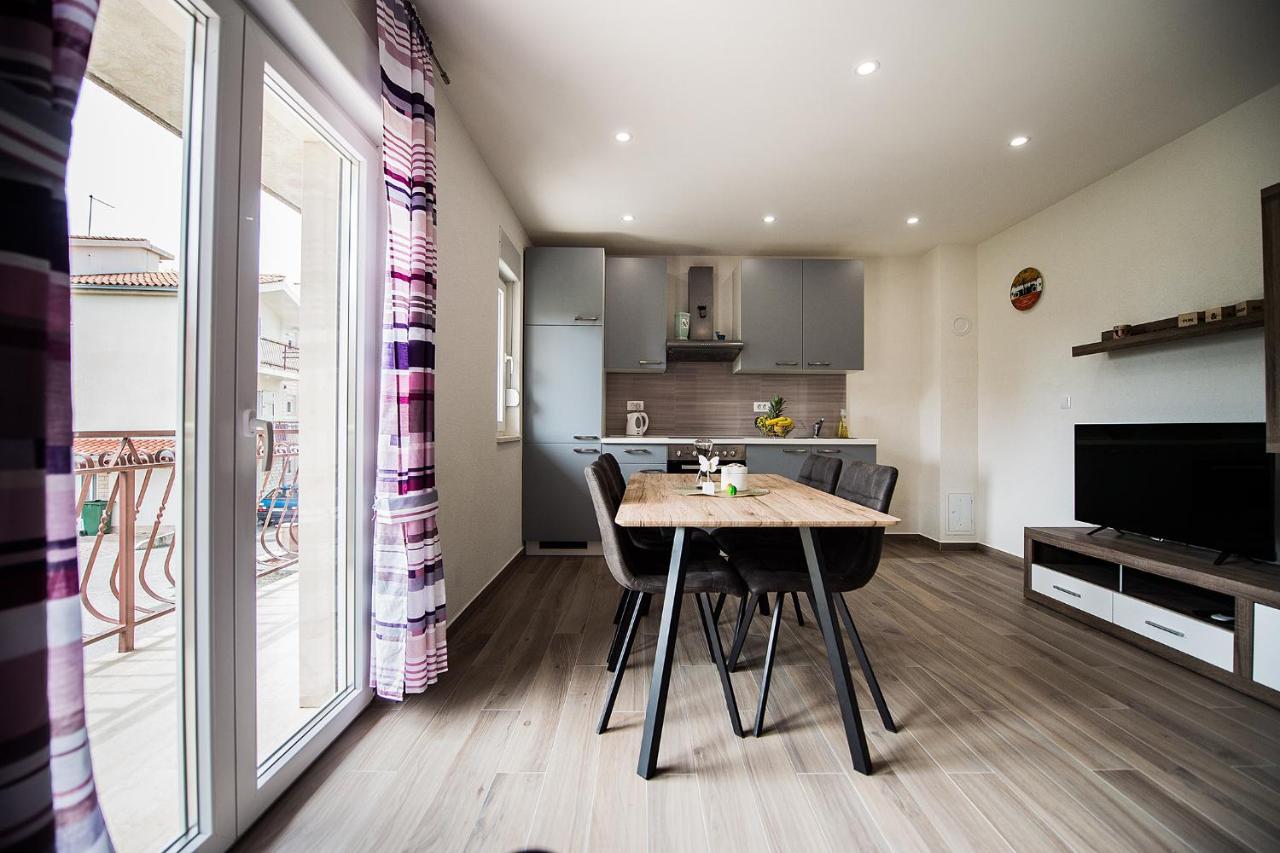 Apartmani Brdar Podstrana Esterno foto