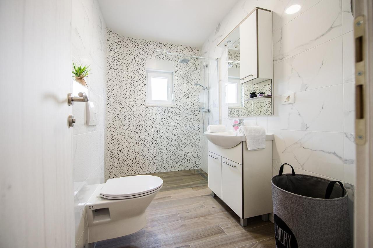 Apartmani Brdar Podstrana Esterno foto