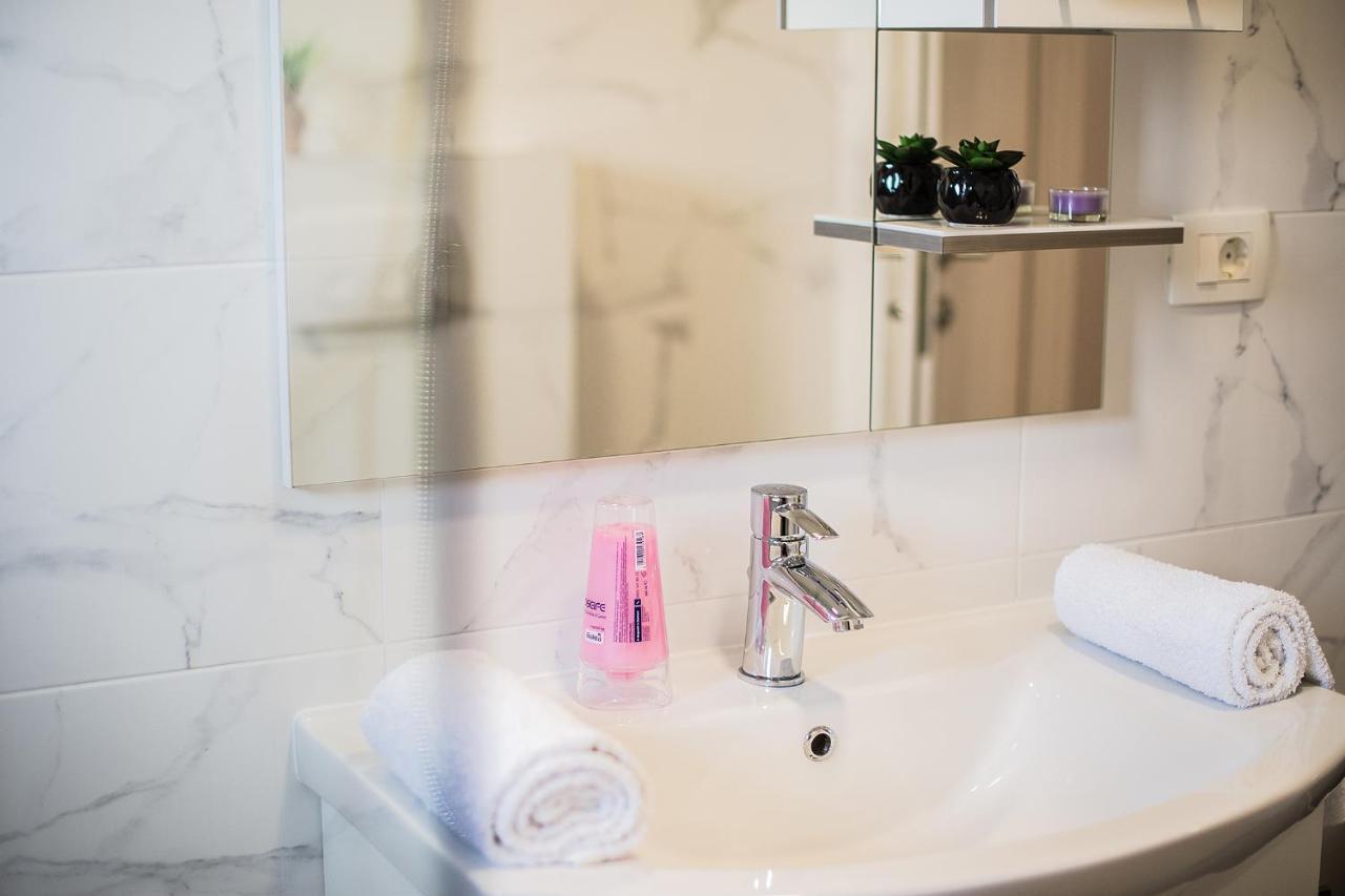 Apartmani Brdar Podstrana Esterno foto