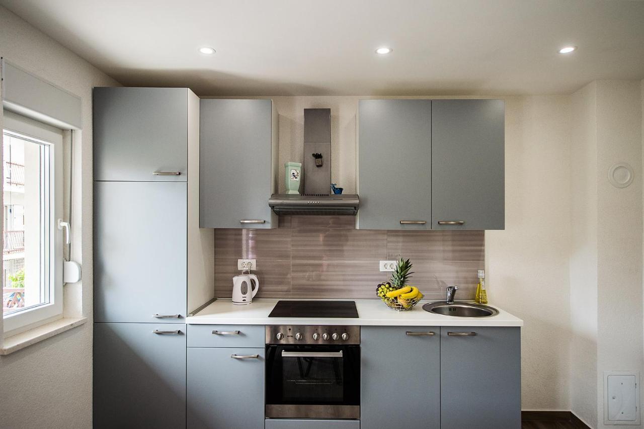 Apartmani Brdar Podstrana Esterno foto